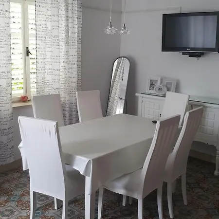 Barko And Appartement Hvar Town