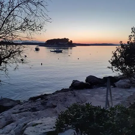 Barko And Apartamento