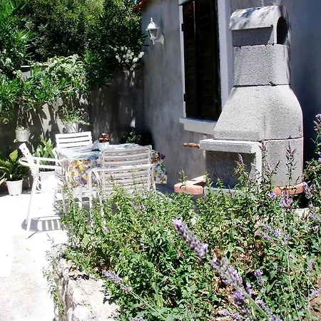 Barko And * Hvar Town